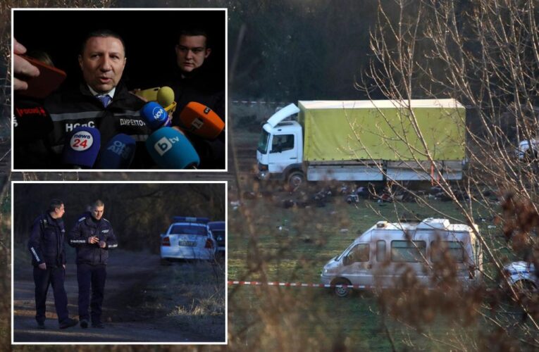 Bulgaria truck found with bodies of 18 migrants inside