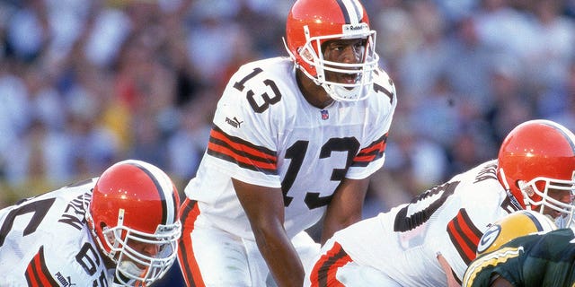 Quarterback Spergon Wynn of the Cleveland Browns calls the play against the Packers at Lambeau Field in Green Bay, Wisconsin.