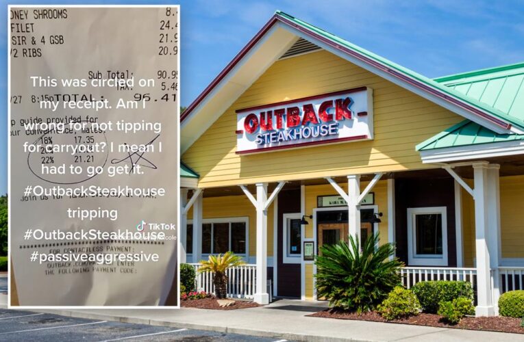 I didn’t tip on my Outback Steakhouse takeout — and got a rude ‘tip’ back