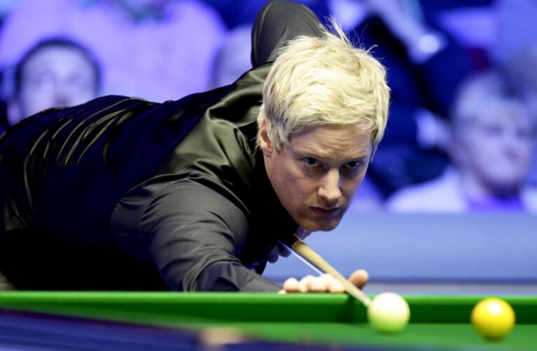 Neil Robertson produces magical positional shot as Judd Trump leads final Championship League group