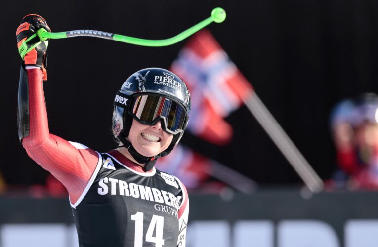 Cornelia Huetter stuns Elena Curtoni by 0.01s to end long Austrian drought and win super-G in Norway