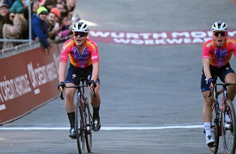 Strade Bianche Donne 2023: Demi Vollering beats team-mate Lotte Kopecky in thrilling sprint finish