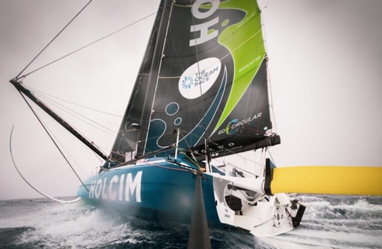 Kevin Escoffier and Holcim-PRB keep up perfect Ocean Race streak with victory at Leg 3 scoring gate
