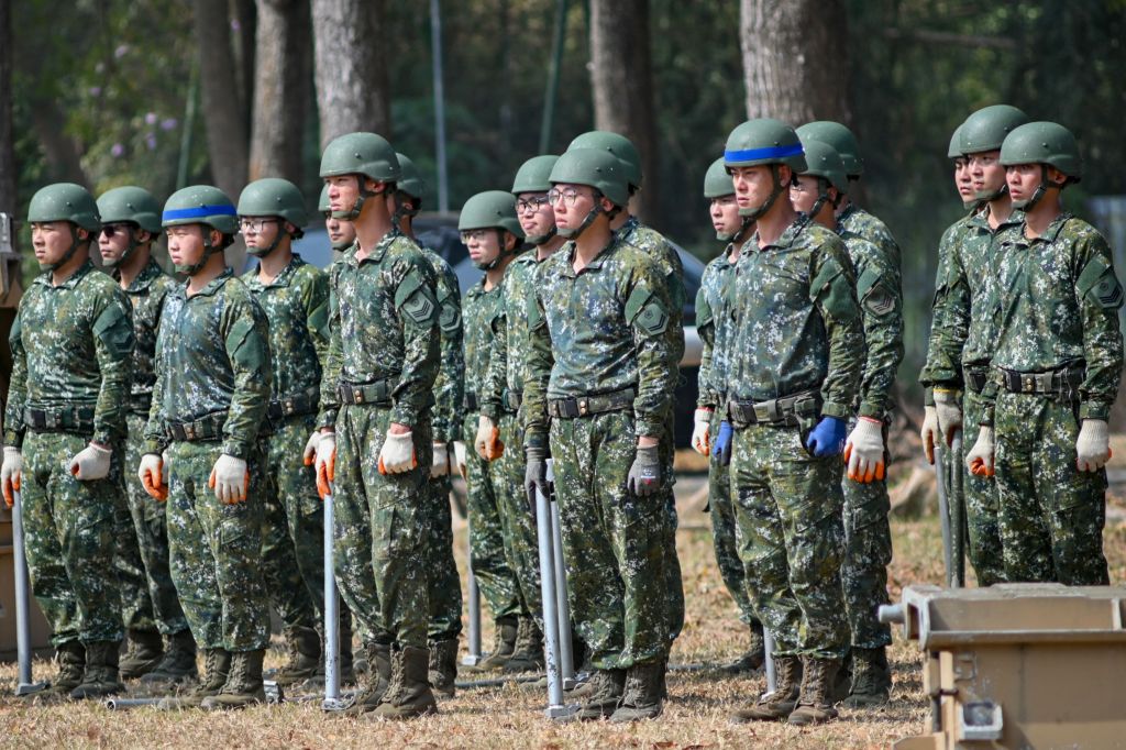 Taiwanese combat engineer troops are seen during training in Chiayi county. 