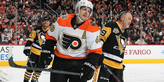 Danny Briere, #48 of the Philadelphia Flyers Alumni, reacts following his second period goal against Bryan Trottier, #19 of the Pittsburgh Penguins Alumni, on Jan. 14, 2017 at the Wells Fargo Center in Philadelphia.