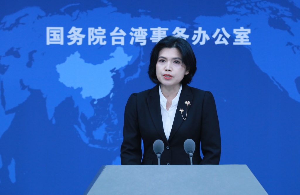 Zhu Fenglian said Tsai's "transits" were for her to meet U.S. officials and lawmakers.