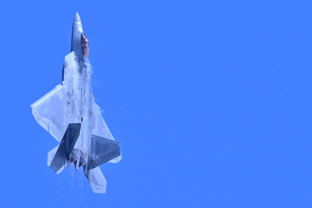 ​A US Air Force F-22 Raptor jet fighter ​carries out an aerial display during the Australian International Airshow Aerospace and Defense Expo on March 3.