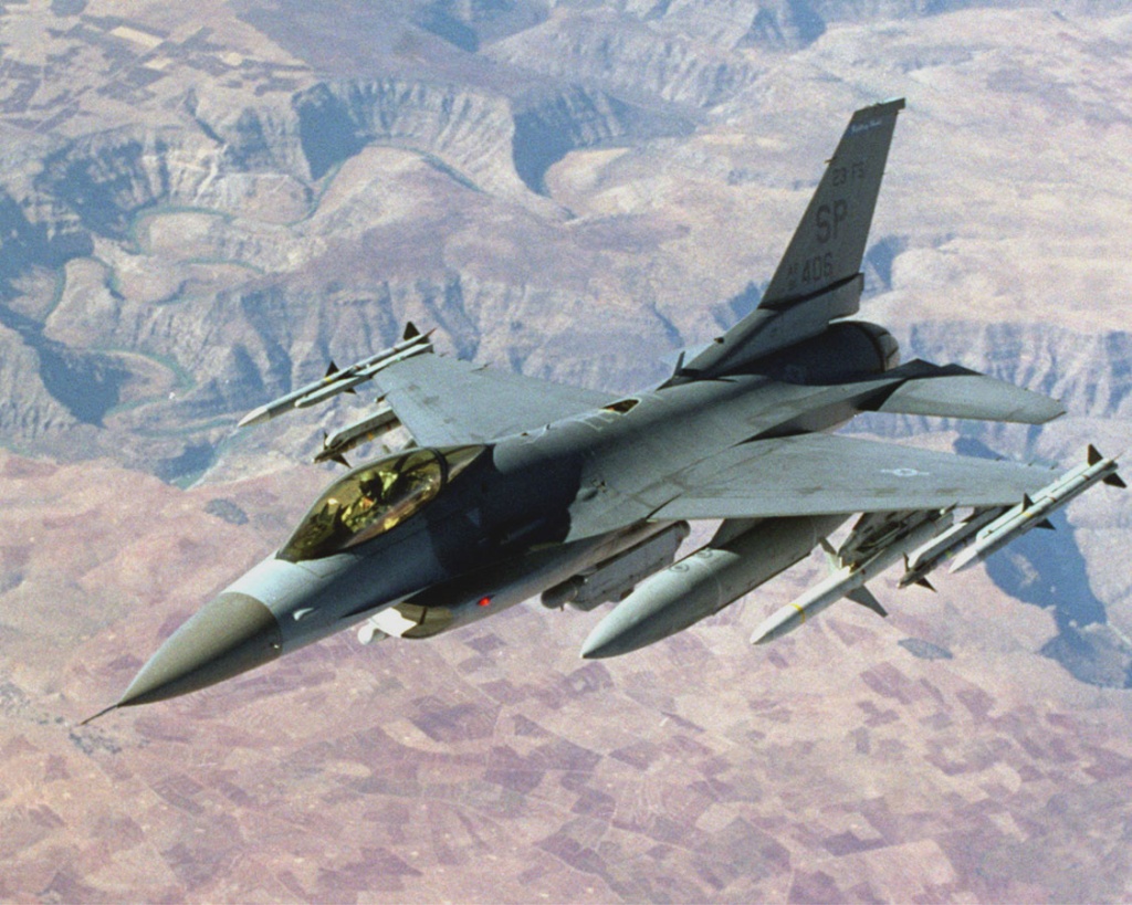 A picture of an F-16