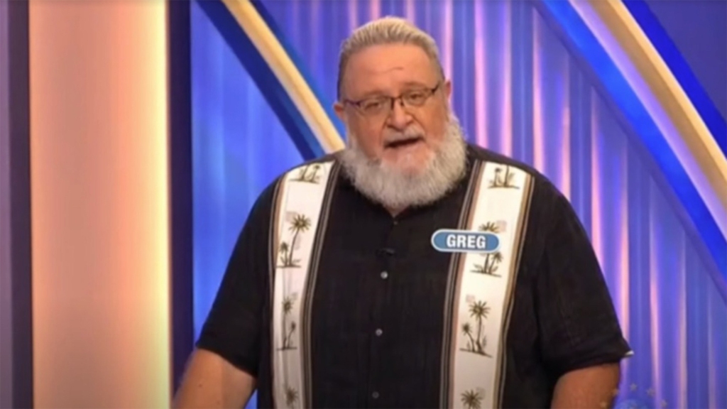 Contestant Greg admitted that he lets children pull on his beard to prove he's the "real" Santa Claus. 