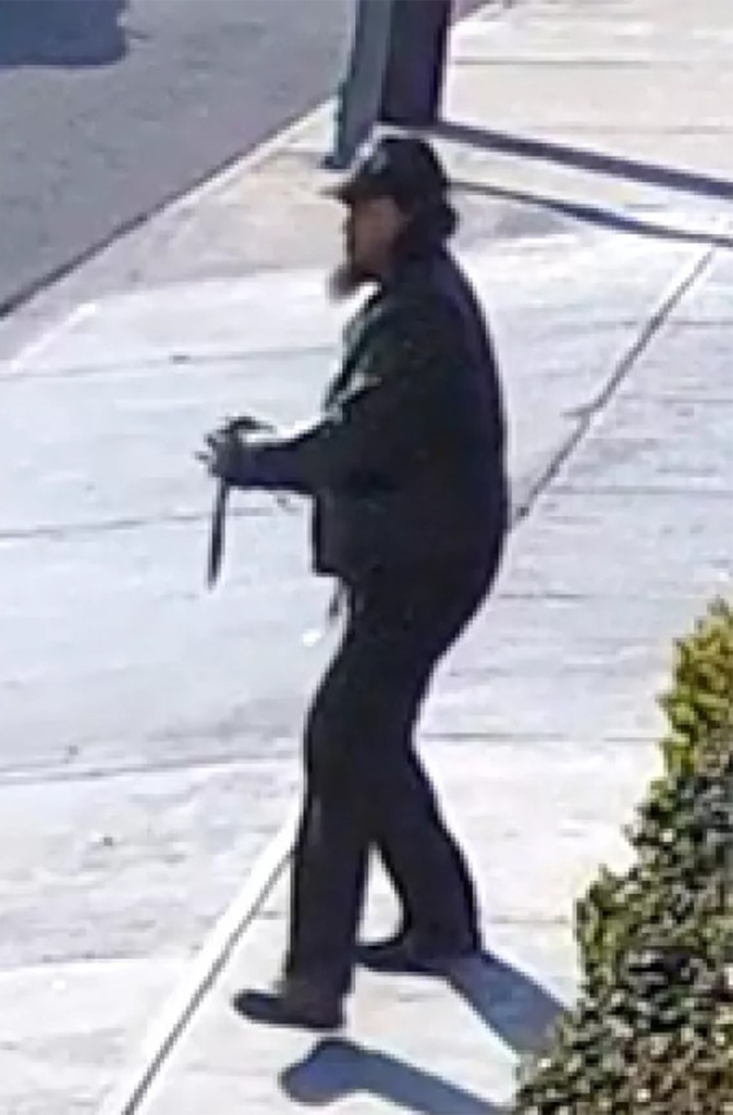 Surveillance image of stabbing suspect 