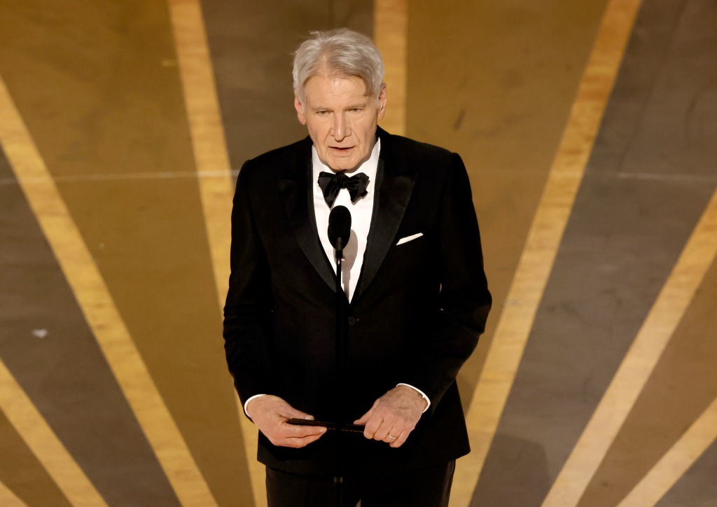 Ford presented the Oscar for Best Picture to  "Everything Everywhere All At Once," prompting Quan to return to the stage. 