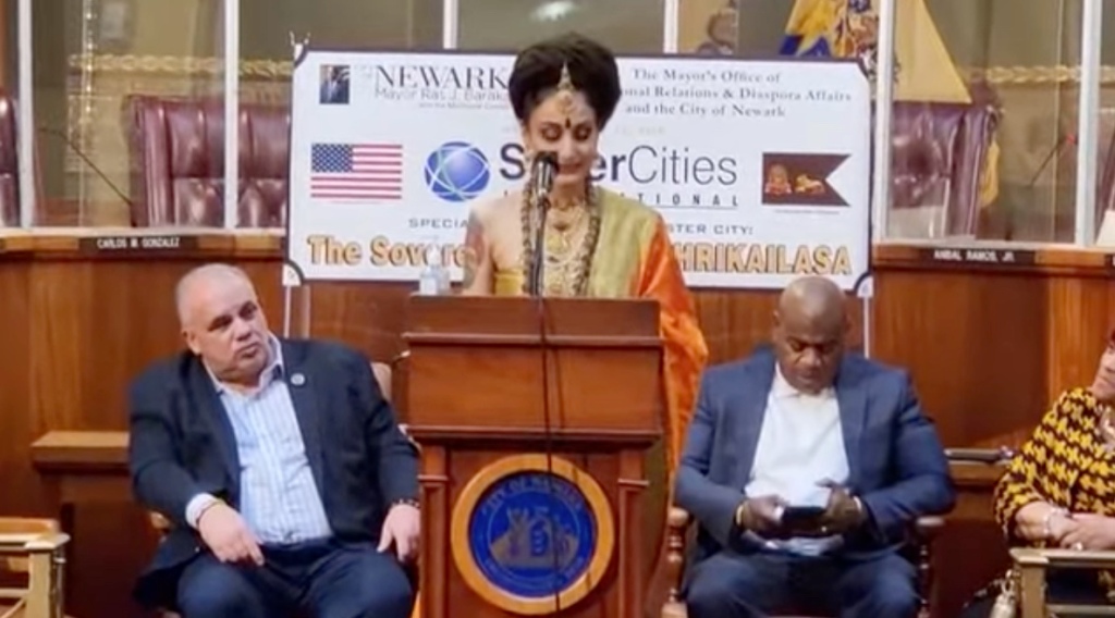 Vijayapriya Nathyananda and Newark Mayor Ras Baraka