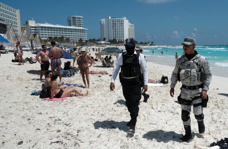 American shot in leg at Mexican resort on Caribbean coast