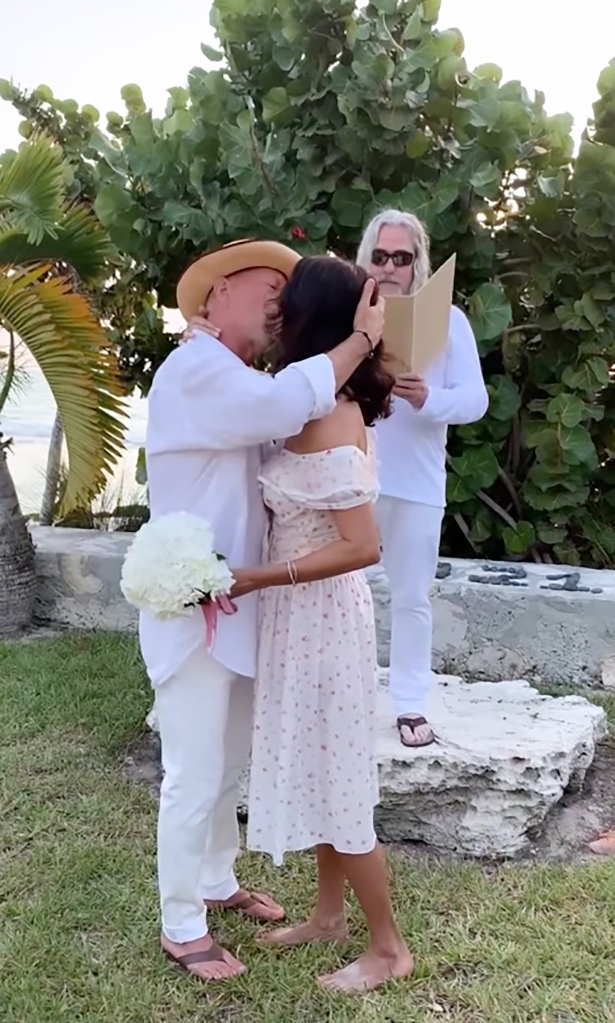 Bruce Willis, Emma Heming renew vows on 10th anniversary: 'Keep memories safe, alive' 