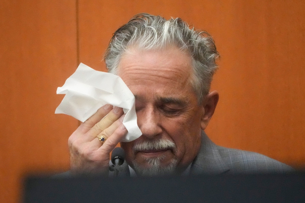 Man(Terry Sanderson) crying in court.