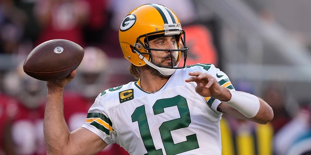 Green Bay Packers quarterback Aaron Rodgers passes against the San Francisco 49ers during the first half of a game in Santa Clara, Calif., Sept. 26, 2021. 