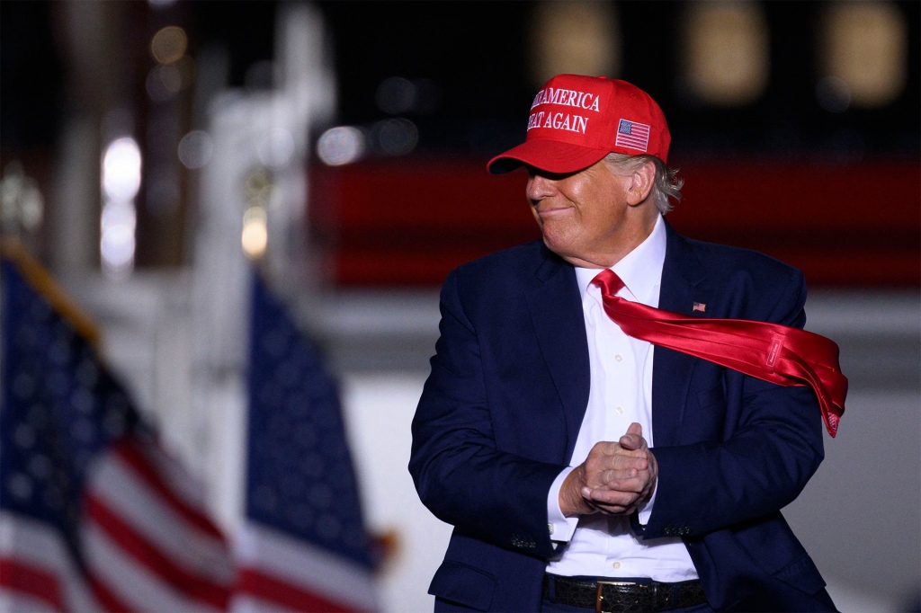 Trump arrives at a rally in Pennsylvania on Nov. 5, 2022.