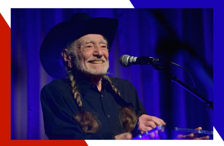 Get last-minute tickets to Willie Nelson’s 90th birthday concert