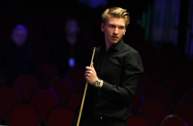 Iulian Boiko ‘dreaming big’ at World Championship snooker qualifiers – ‘I want to raise Ukraine flag in Crucible’