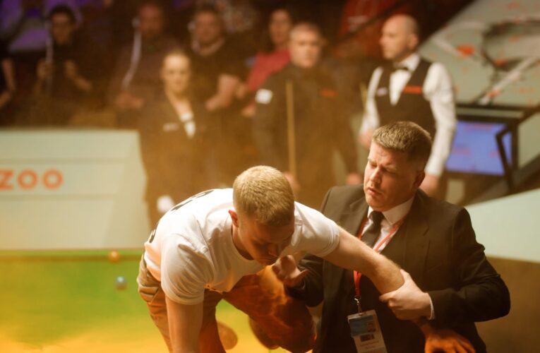 World Championship snooker protest: Joe Perry in a ‘state of shock’ when match with Robert Milkins disrupted