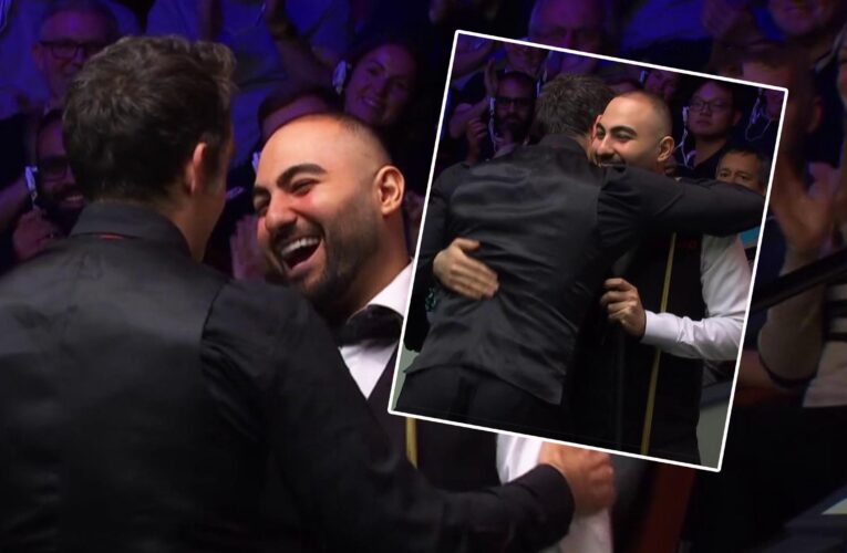 Ronnie O’Sullivan hugs Hossein Vafaei in ‘nice ending’ to grudge match at World Snooker Championship