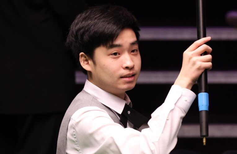 Si Jiahui continues Crucible fairytale at the World Snooker Championship after beating Robert Milkins