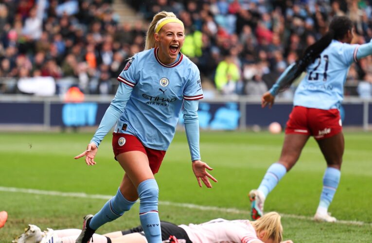 Manchester City recover from a goal down to cruise past Reading and enhance WSL title credentials