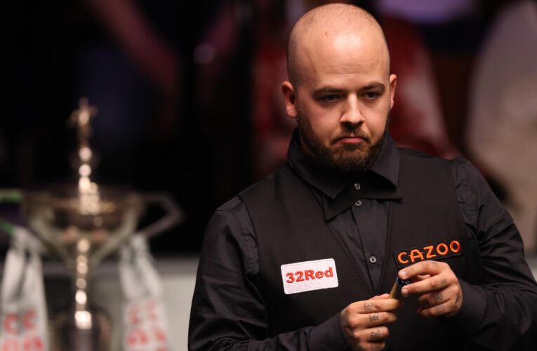 Ronnie O’Sullivan on how Luca Brecel is beating Mark Selby in World Snooker Championship final