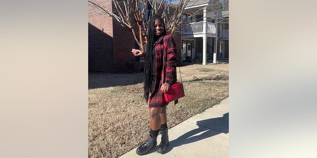 Dadeville shooting victim KeKe Smith shows off plaid outfit