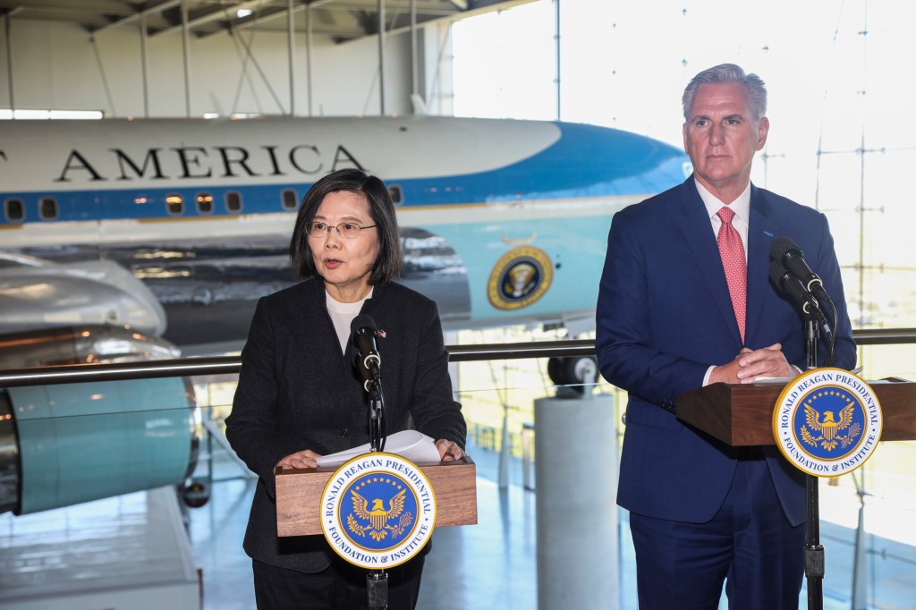 China held exercises simulating the sealing off the island after the sensitive April 5 meeting between Taiwan’s President Tsai Ing-wen and U.S. House Speaker Kevin McCarthy in California.