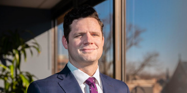 Criminal defense attorney David Mueller is challenging incumbent St. Louis Circuit Attorney Kim Gardner in the 2024 elections.