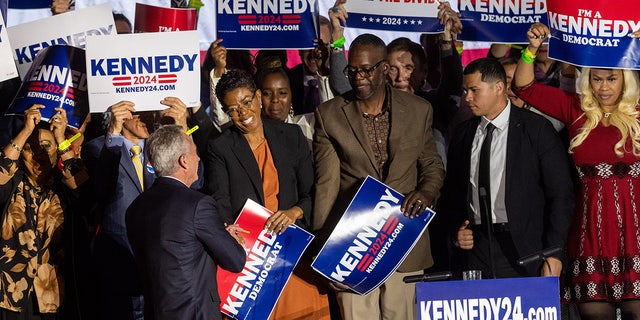 RFK Jr. shakes hands with supporters