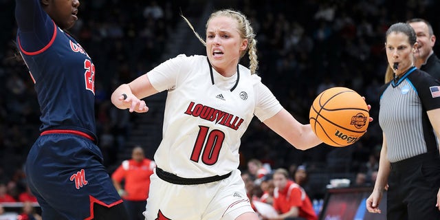 Hailey Van Lith drives to the basket