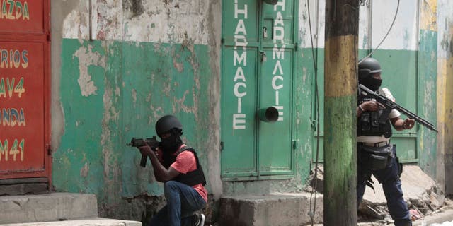 Haiti street fight