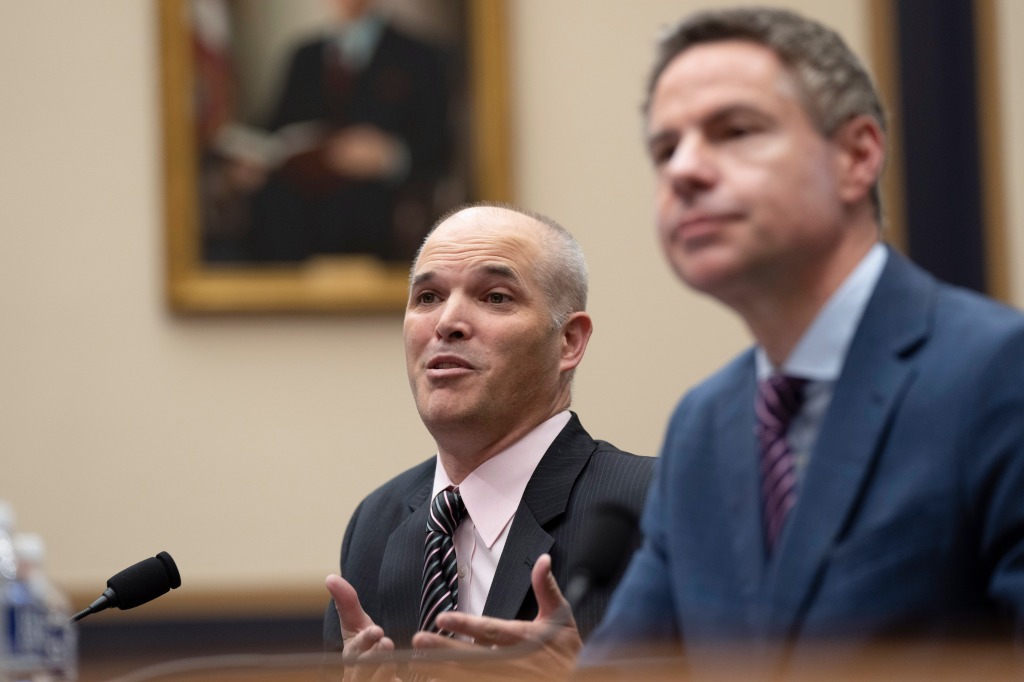 Plaskett mocked Taibbi and reporter Michael Shellenberger as "so-called journalists" during the hearing.