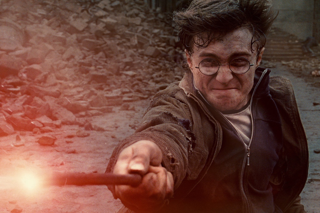 DANIEL RADCLIFFE as Harry Potter in Warner Bros. PicturesâÃÃ´ fantasy adventure âÃÃºHARRY POTTER AND THE DEATHLY HALLOWS âÃÃ¬ PART 2,âÃÃ¹ a Warner Bros. Pictures release.