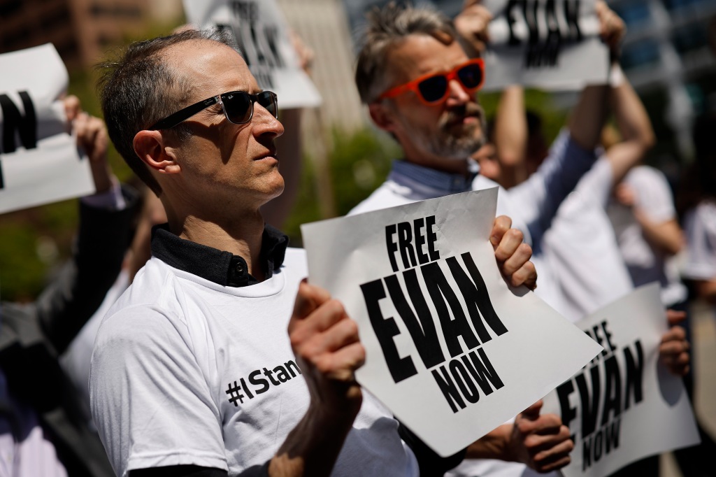 Journalists and members of the Independent Association of Publishers' Employees a rally to call for release of Wall Street Journal reporter Evan Gershkovich.