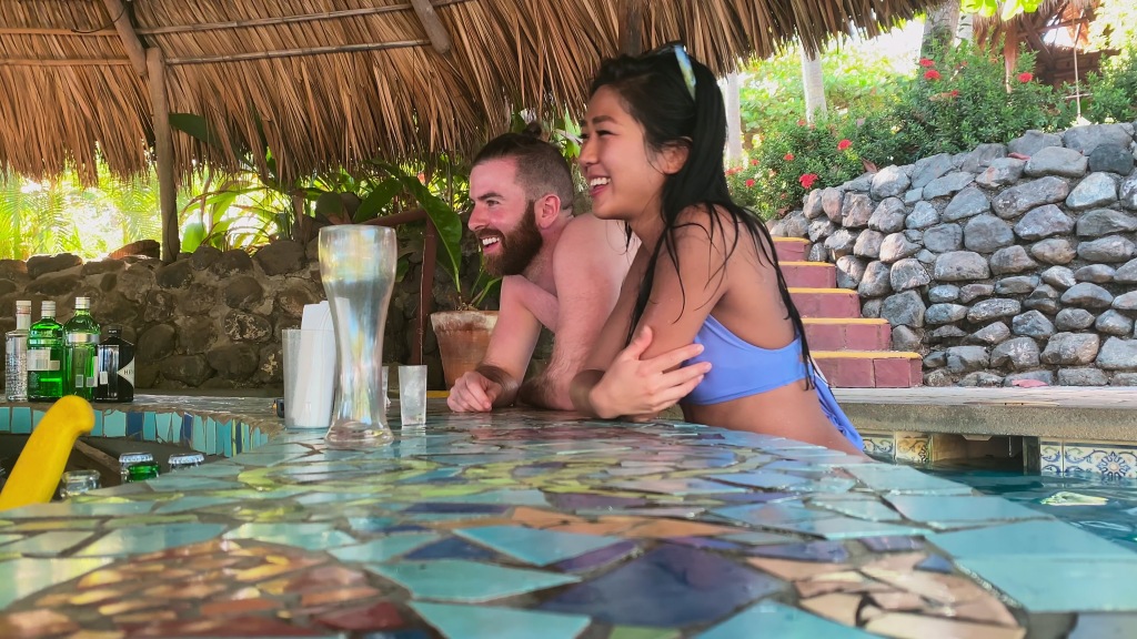 After having drinks at the swim-up bar of their all-inclusive resort in Costa Rica, the two became more comfortable with one another. 