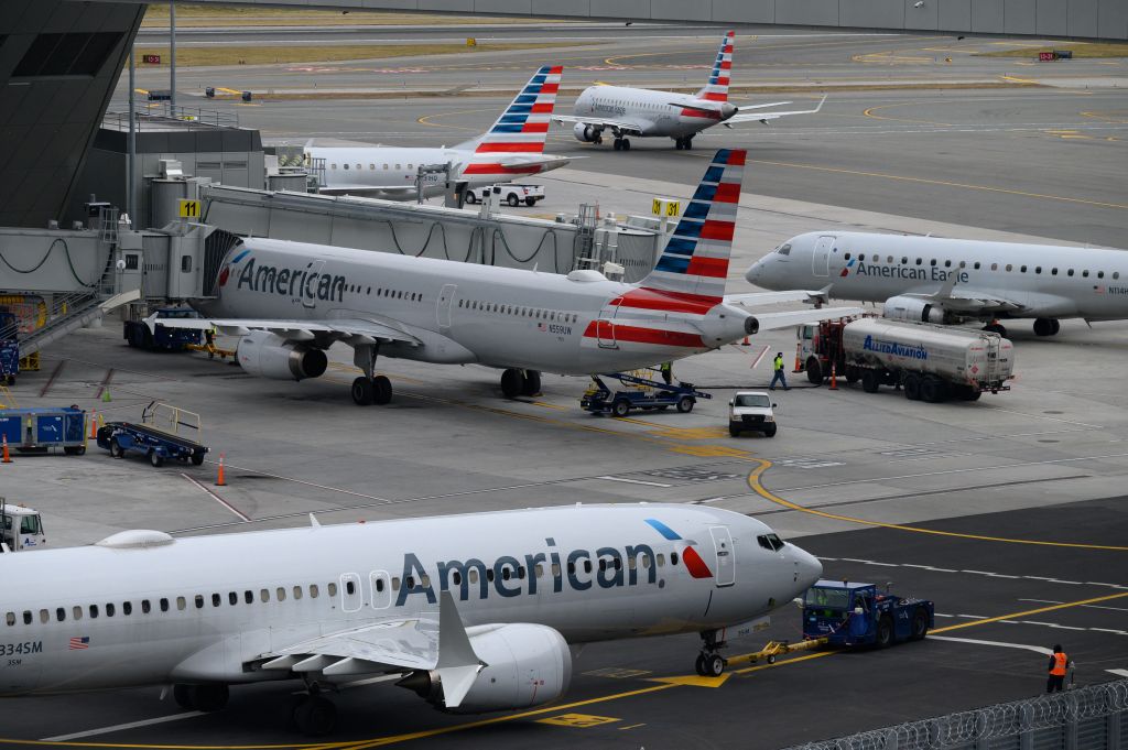 american airlines planes on the tarmac