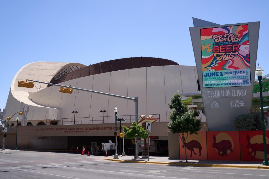 General view of El Paso Convention Center.