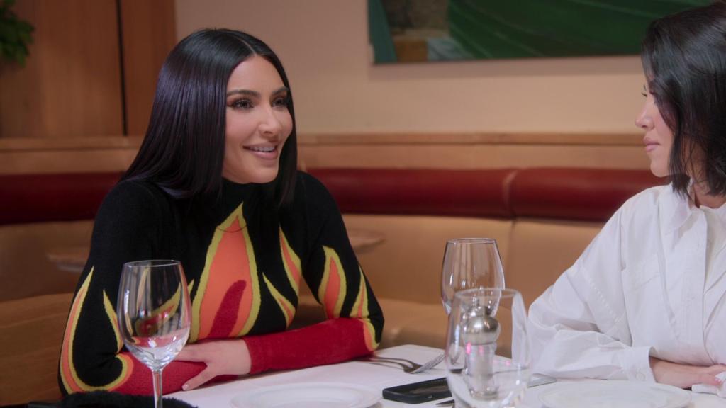 Kim and Kourtney Kardashian in "The Kardashians."