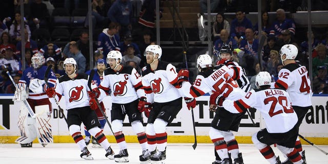 Devils celebrate Dougie Hamilton goal