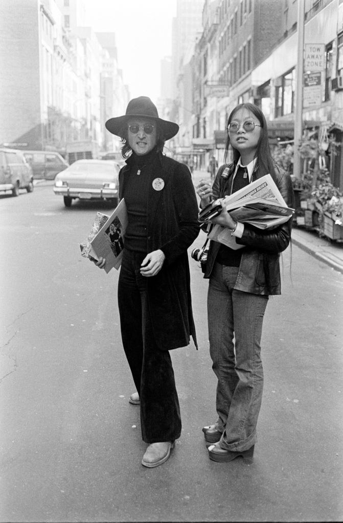 A picture of John Lennon and May Pang.