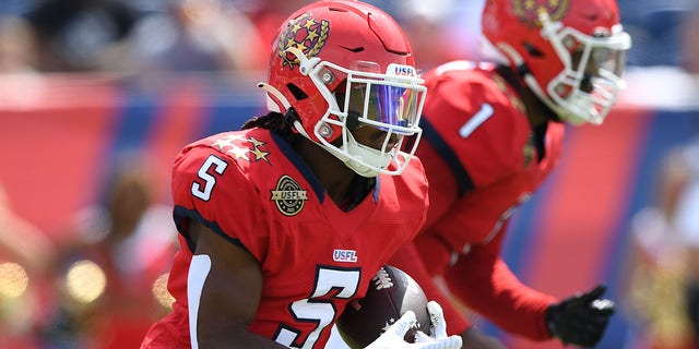 KaVontae Turpin of the New Jersey Generals runs with the ball against the Philadelphia Stars at Tom Benson Hall of Fame Stadium on June 25, 2022, in Canton, Ohio.