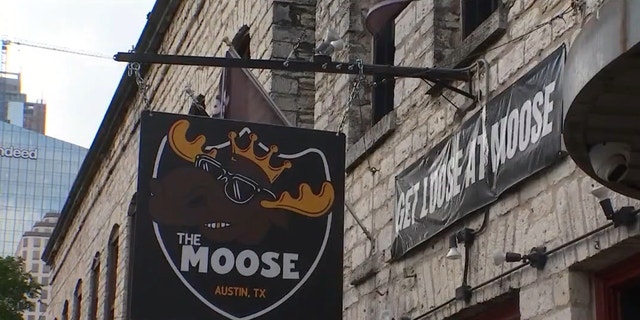 Exteriors of TX pub