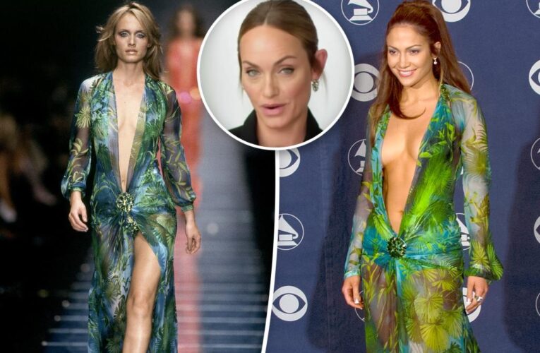Amber Valletta swipes at J.Lo’s iconic Versace dress: ‘I wore it first’