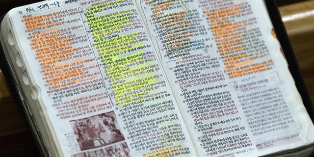 Bible in Korean