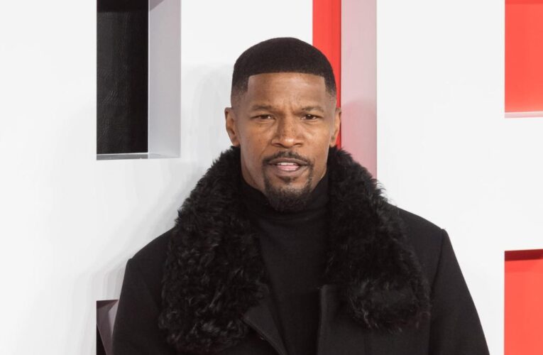 Jamie Foxx still in rehab, surrounded by family, amid health crisis: report