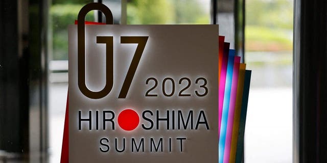 Logo Hiroshima meeting