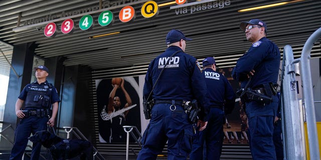 NYPD in subway